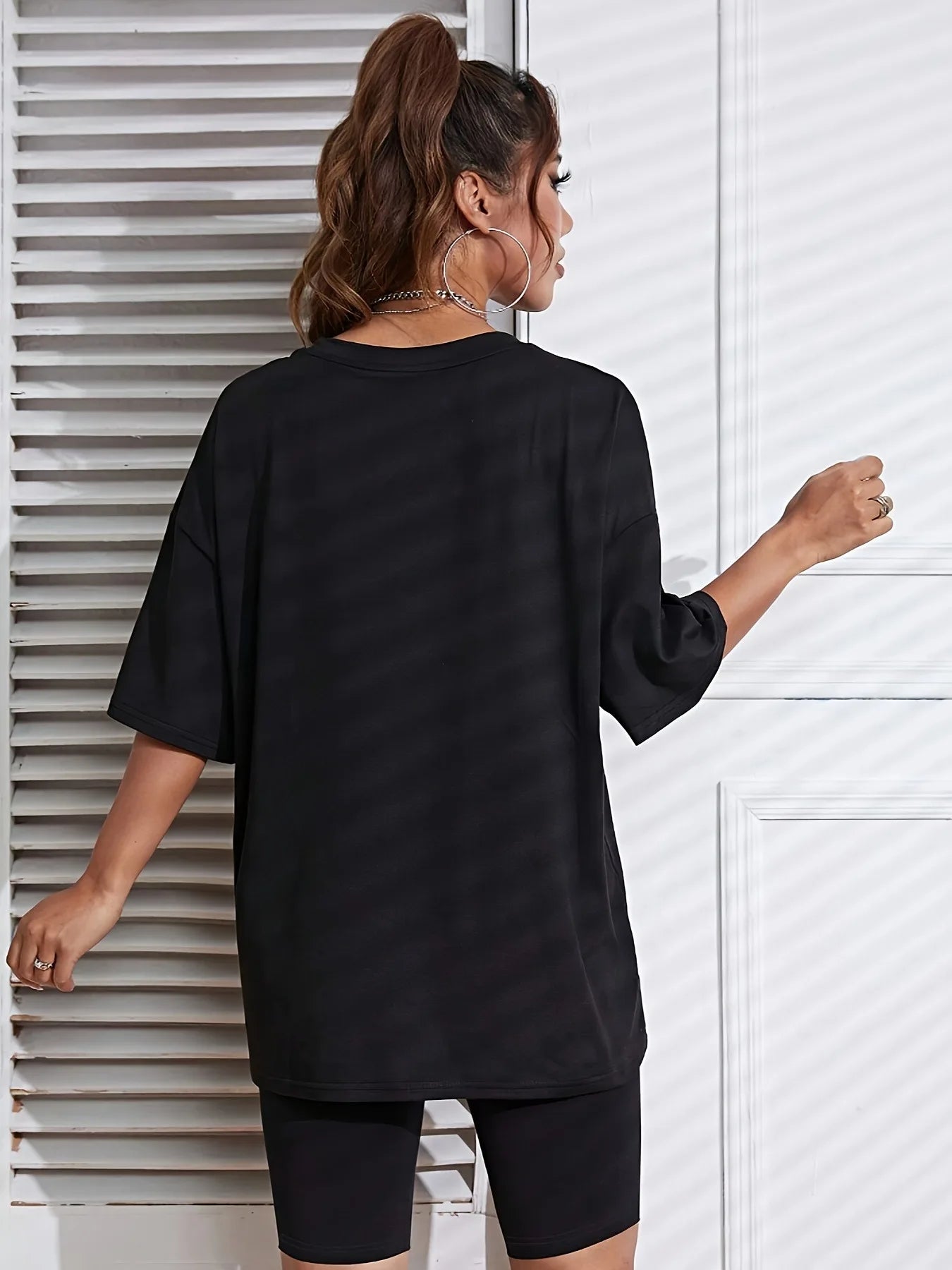 Women'S Casual Round Neck T-Shirt with Heart Print, Polyester Knit Fabric, Regular Fit, Fashion Top for All Seasons