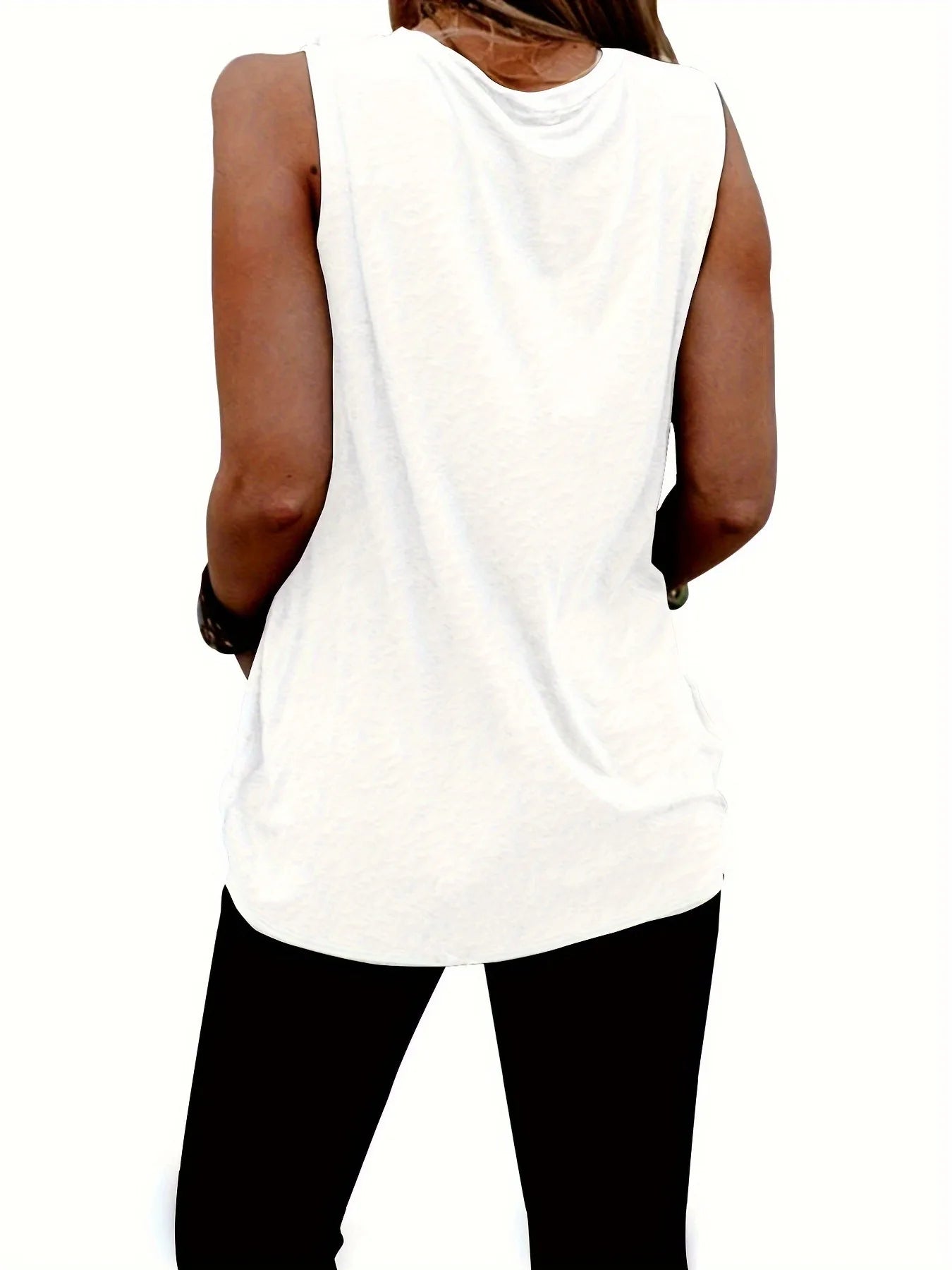 Stylish Queen of Hearts Playing Card Graphic Tank Top - Sleeveless Crew Neck, Stretchy & Breathable Polyester Blend