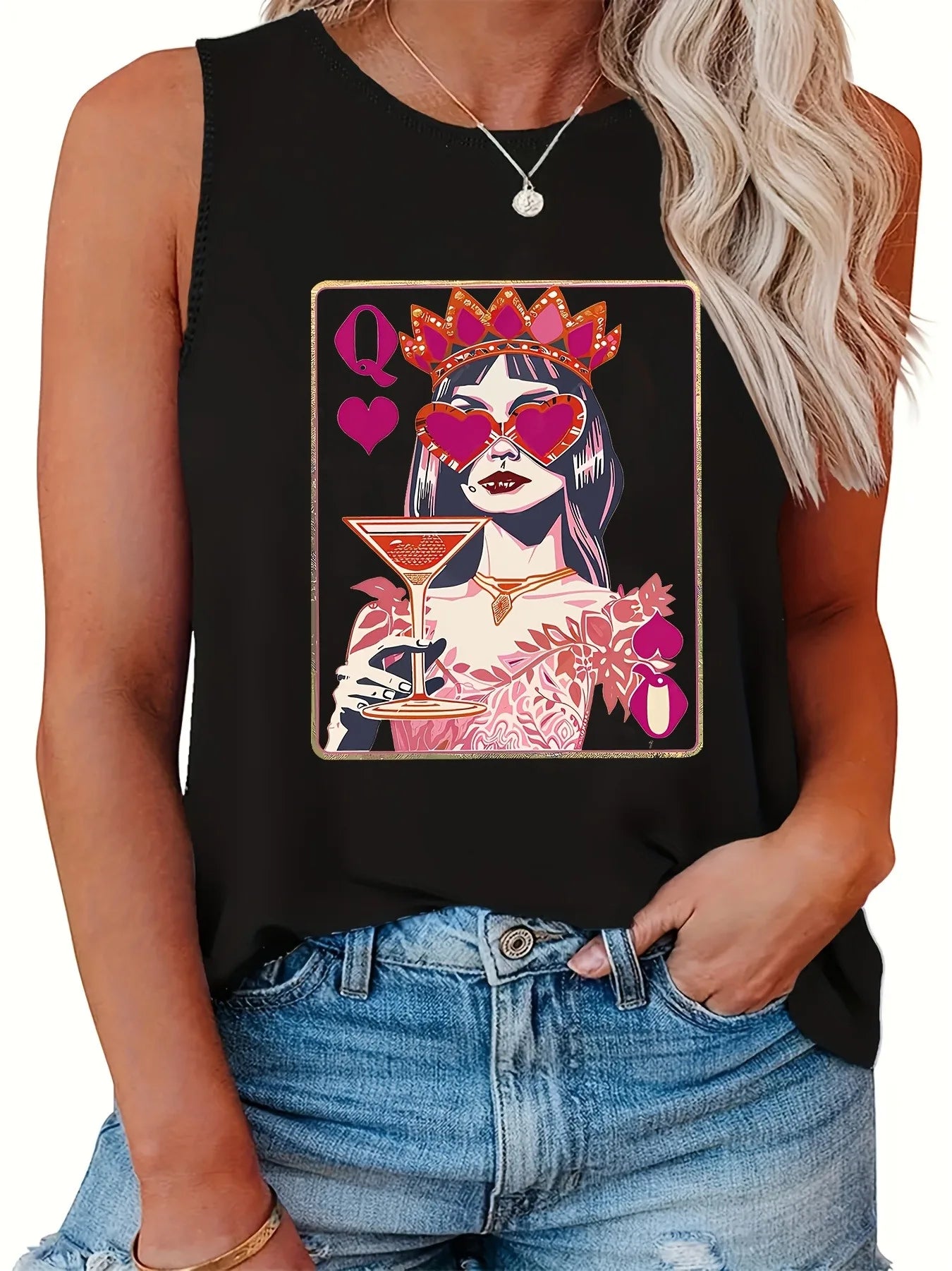 Stylish Queen of Hearts Playing Card Graphic Tank Top - Sleeveless Crew Neck, Stretchy & Breathable Polyester Blend