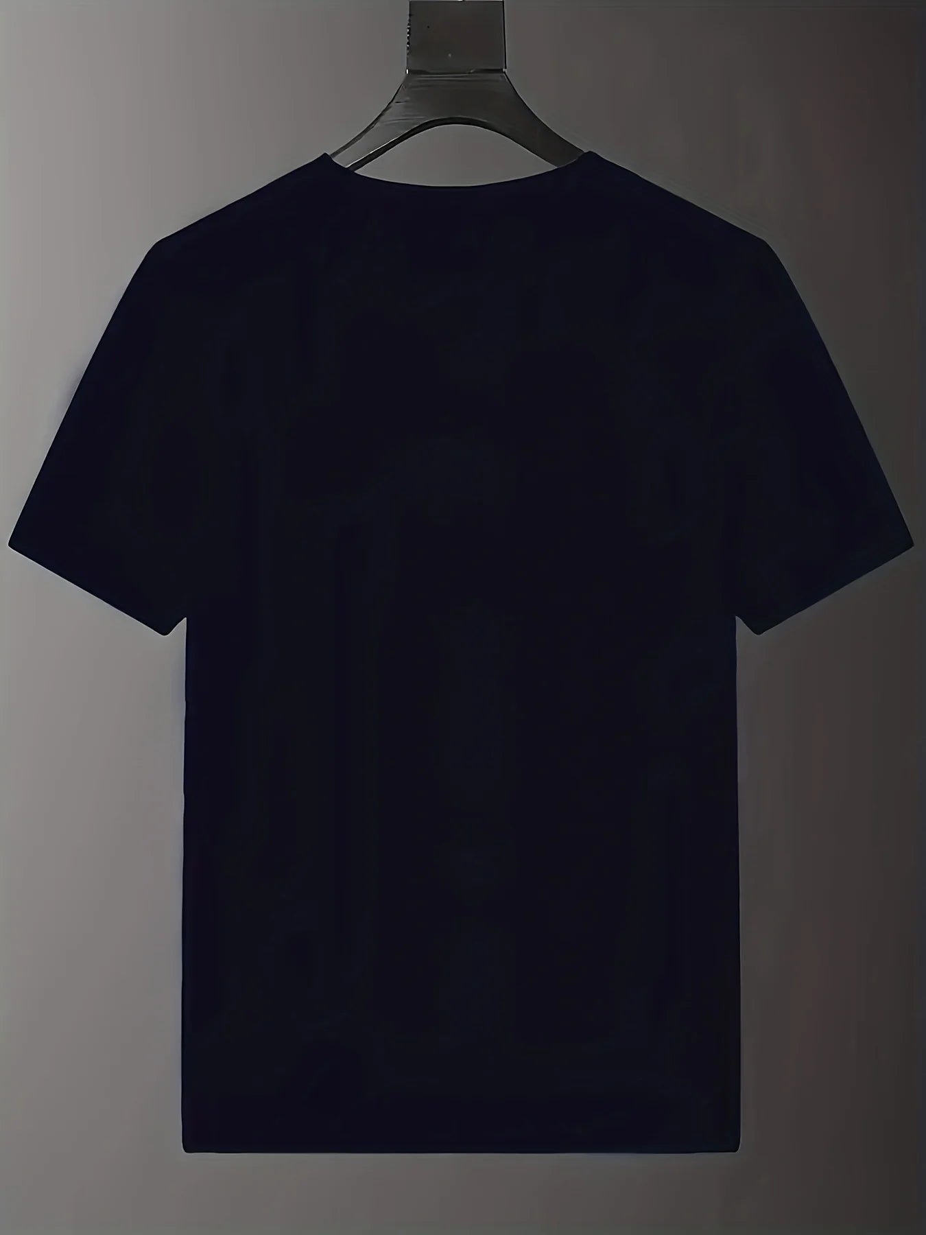 Men's Calvin Pattern T-shirt - Casual Round Neck City Skyline Design Suitable for Summer Outing comfortable and meticulously